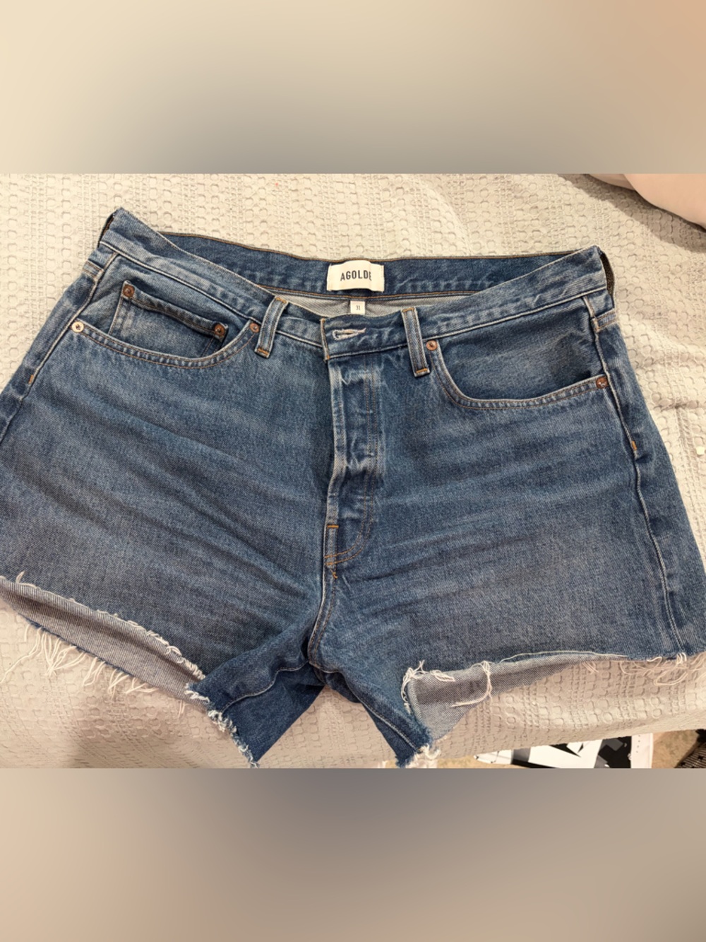 Agolde Parker Cutoff Denim Shorts in Ruin— worn once